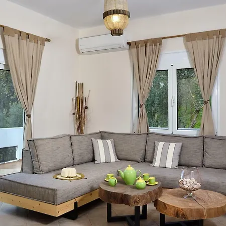 Anva Villa Kato Daratso
